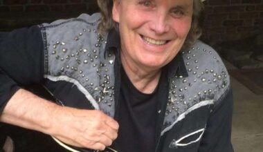 Local entertainer Pat Garrett, known for songs, sheepskin and his amphitheater, has died – Pottsville Republican Herald