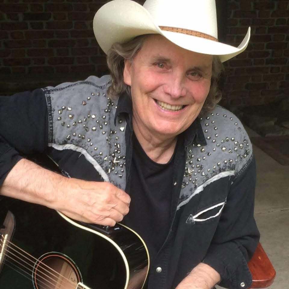 Local entertainer Pat Garrett, known for songs, sheepskin and his amphitheater, has died – Pottsville Republican Herald