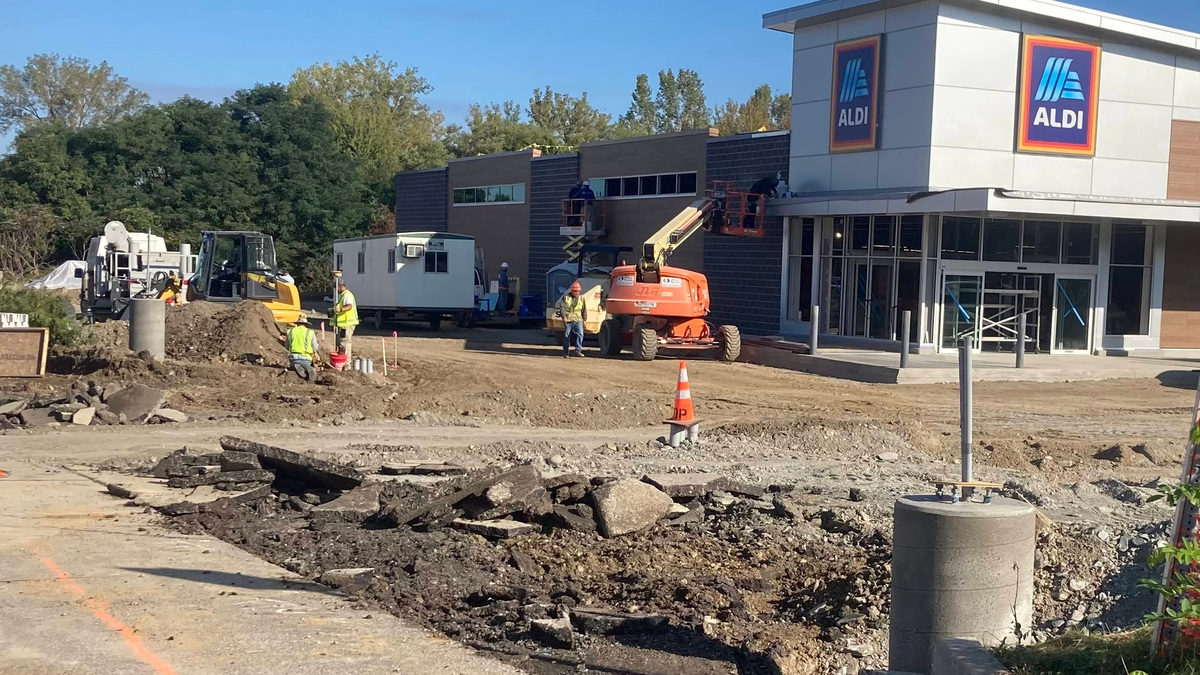 Construction of the new Aldi Millcreek Town Center store is shown on Sept. 29. Construction of the new Aldi Millcreek Town Center store is shown on Sept. 29.