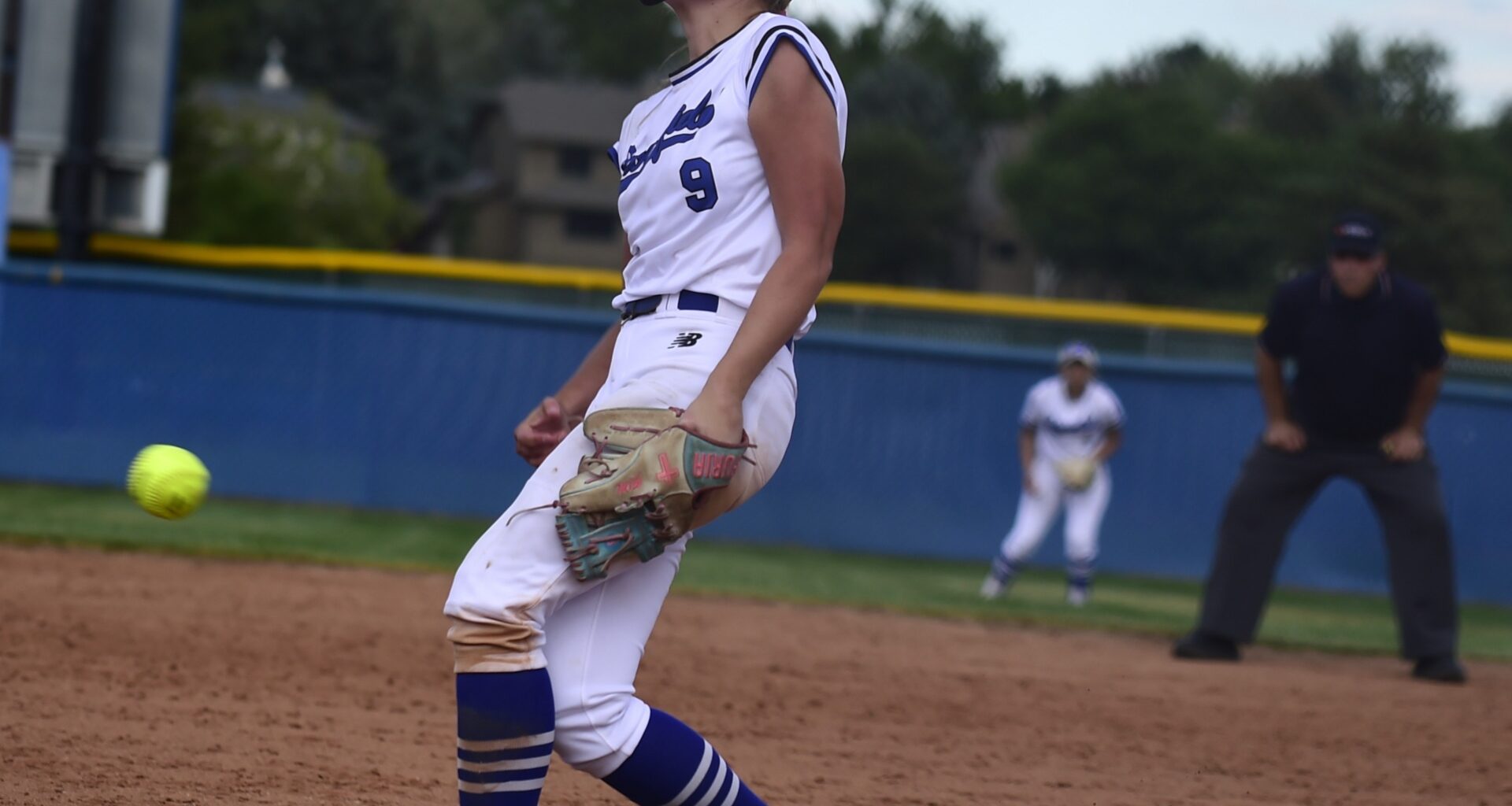Defending softball champ Broomfield wins 5A Region 7. Scores and highlights from Boulder-area softball regionals
