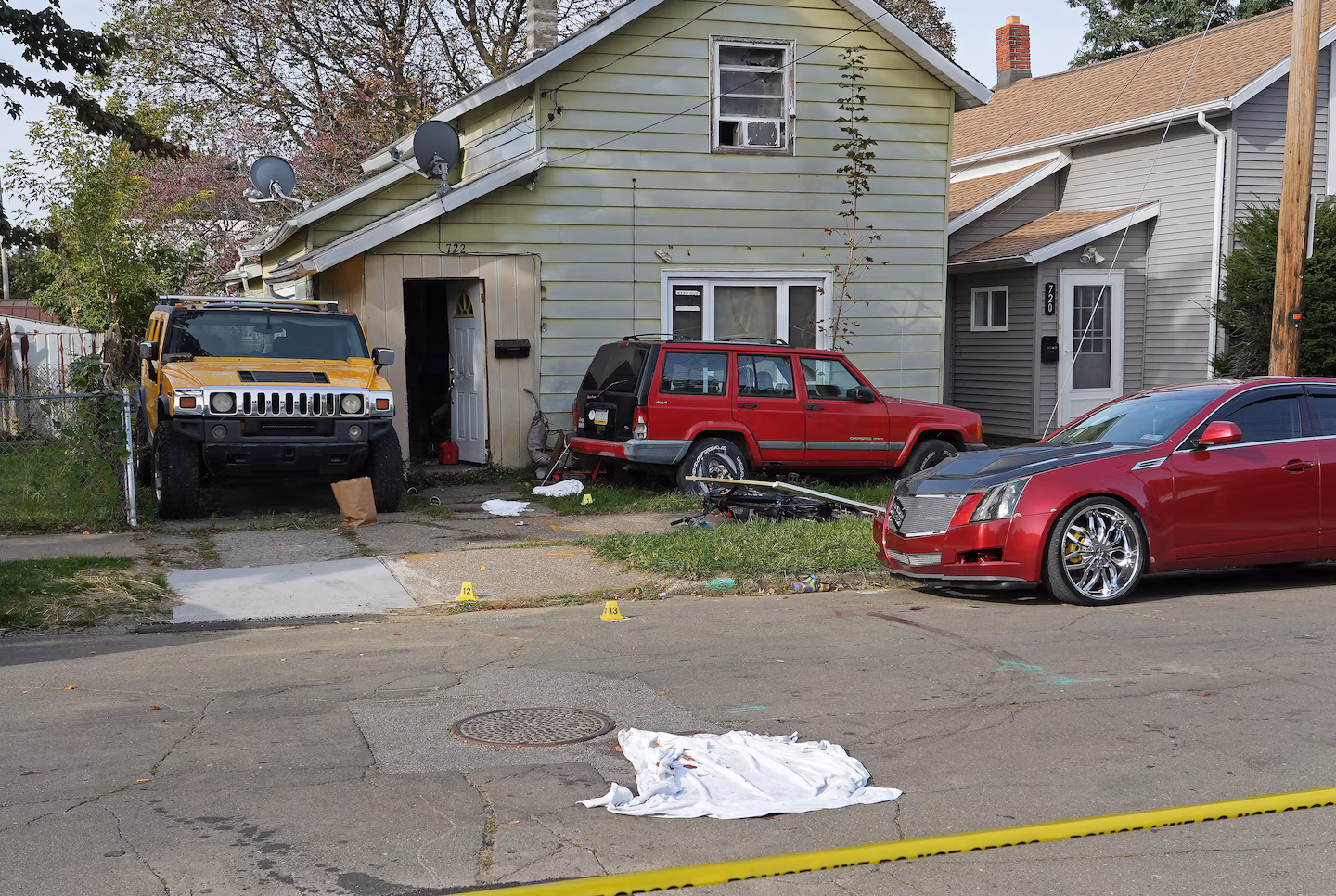 8 dead in mass shooting in Erie, Pennsylvania, authorities say