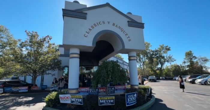 Gamesmanship at Democratic party reorganization meeting. : Investigative Post