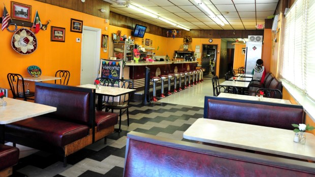 La Perla Tapatia in Easton. ////2473111_mc_restaurant_review_la_perla_tapatia_easton_0727 /// PHOTO BY CHRIS SHIPLEY///THE MORNING CALL Shot July 20, 2016