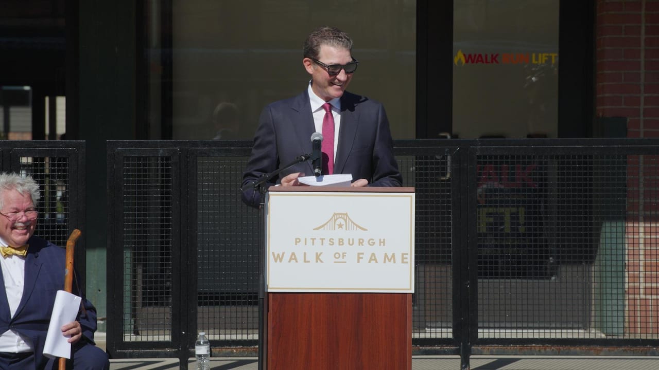 Mario Lemieux Inducted to Pittsburgh Walk of Fame