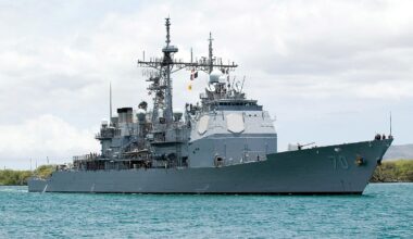US Navy retires two Ticonderoga-class cruisers