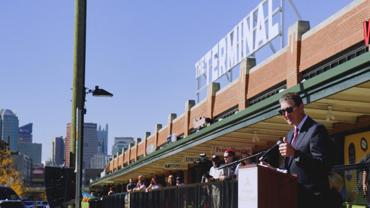 Mario Lemieux Gets Star on Pittsburgh’s Walk of Fame