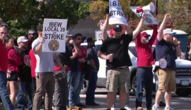 Electrical workers rally as Duquesne Light strike continues