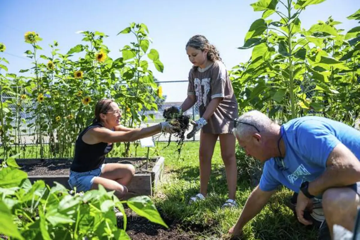 Western Pennsylvania nonprofits adapt as volunteer habits, availability change