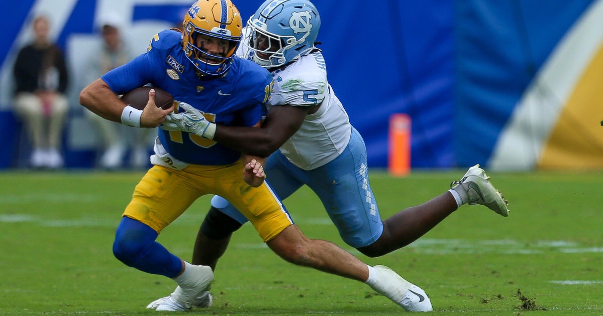 Billy Edwards Jr. helps UNC beat No. 25 Pitt 21-17, gives Belichick first win against a ranked foe