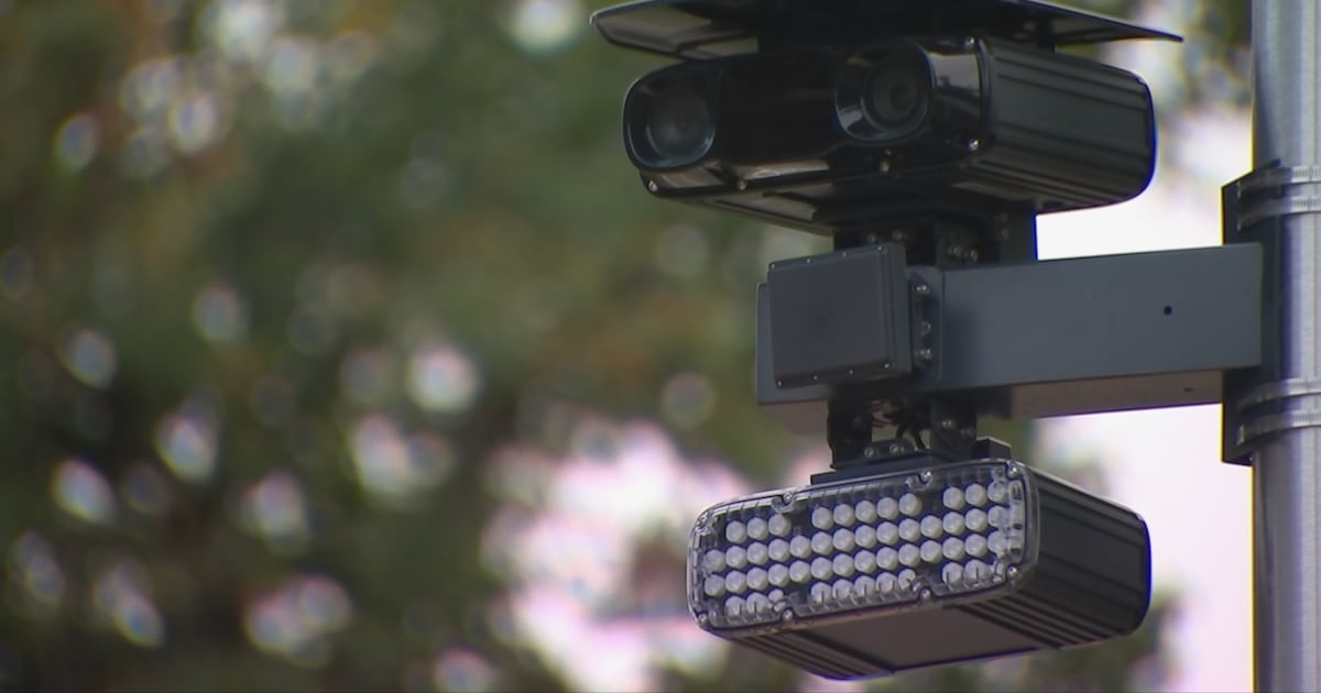 Pittsburgh begins issuing $100 red-light camera citations at 3 intersections