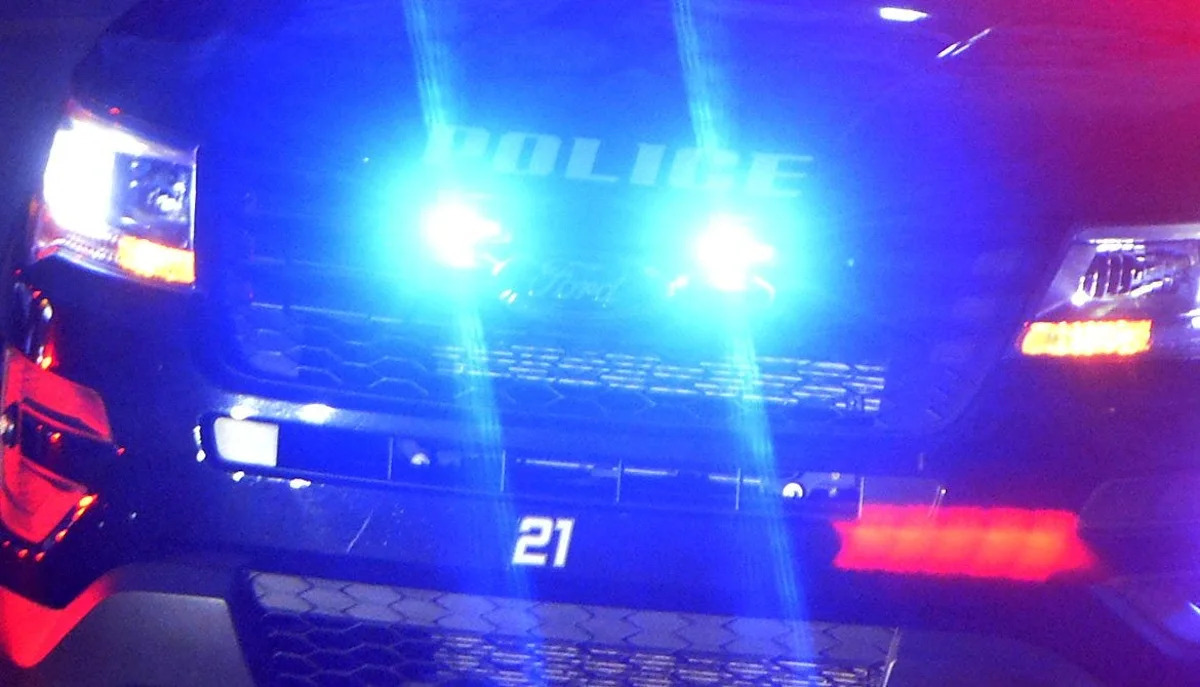 Erie police probe bogus bomb threat made to schools, Dairy Queen