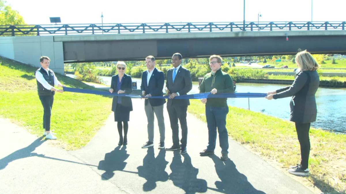 NYS Canal Corp. celebrates reopening of Erie Canalway Trail