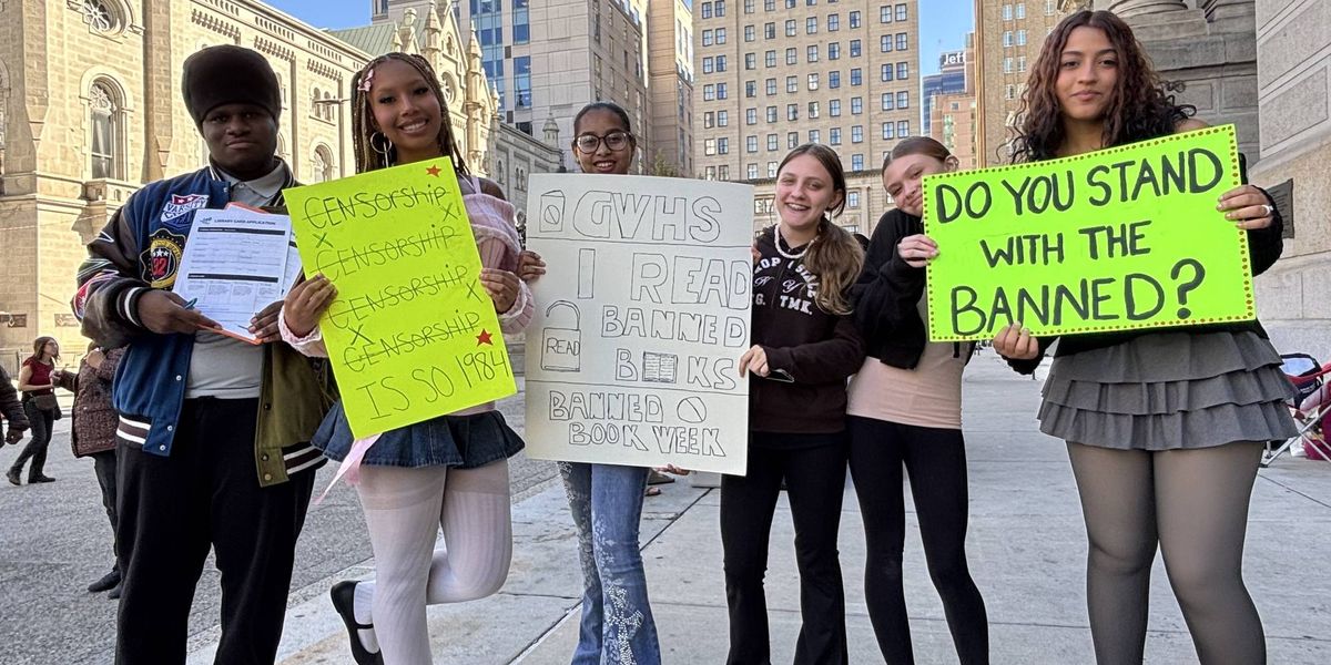 Philly high schoolers mark ‘Banned Books Week’ by giving away ‘banned’ books at City Hall