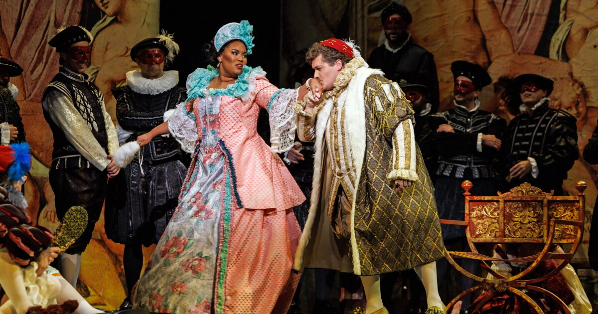 This weekend: A jester turns the tables in 'Rigoletto' and the Pittsburgh premiere of 'Gloria'
