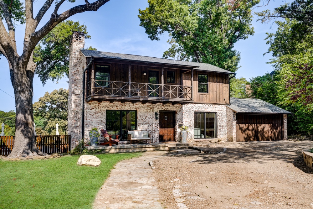 Heritage Oak Cliff Home Tour Features a Storybook Dilbeck Treasure in Stevens Park