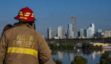 Austin firefighters launch petition to mandate four-person crews