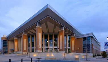 UTA Launches Homecoming Mini Plans