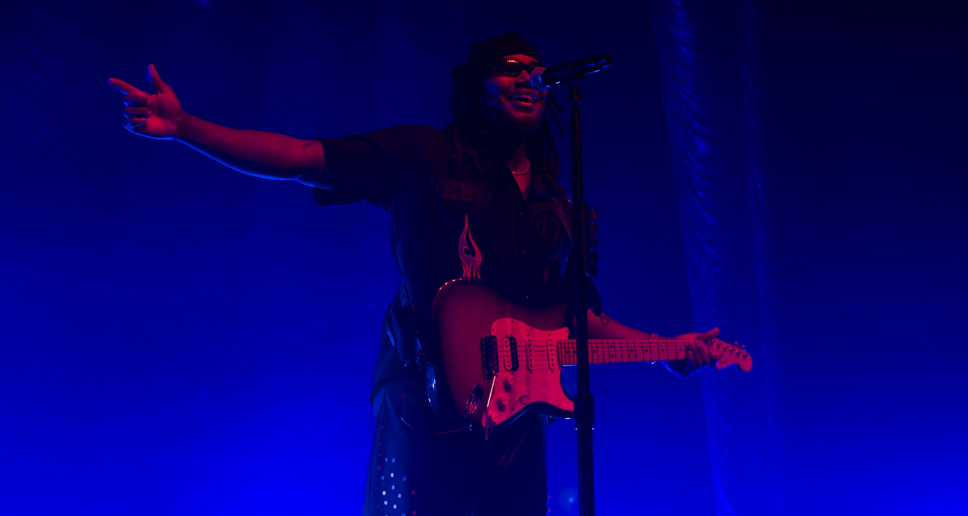 Leon Thomas Celebrates Sold-Out Tour in Dallas