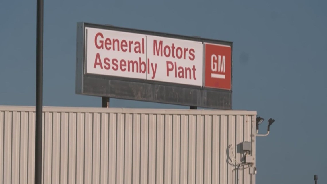 GM to move production of Cadillac Escalade from Arlington to Michigan