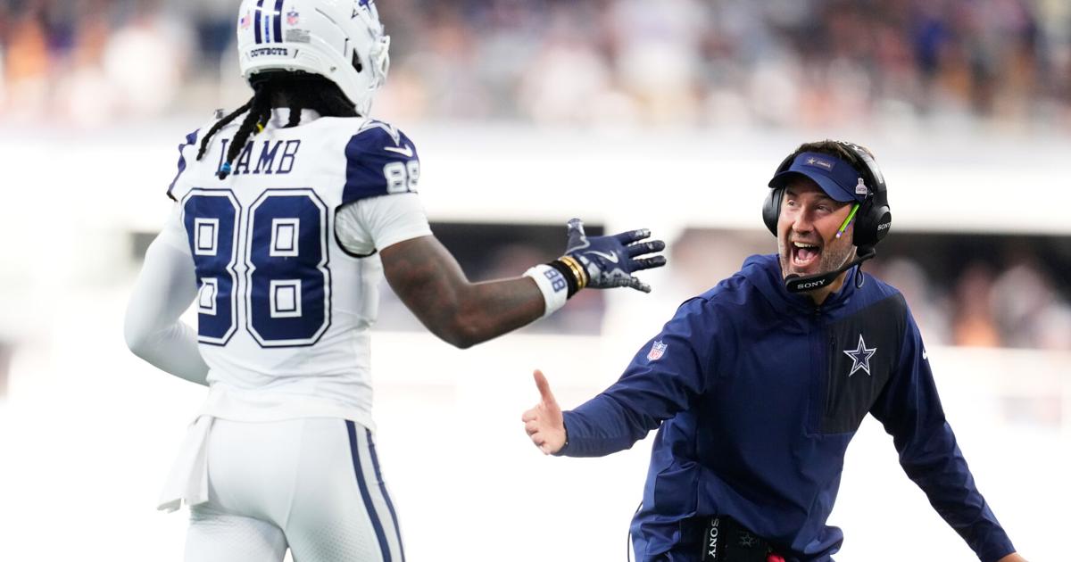 Lamb has a 74-yard TD catch and Bland gets a pick-6 as Cowboys beat Commanders 44-22 |