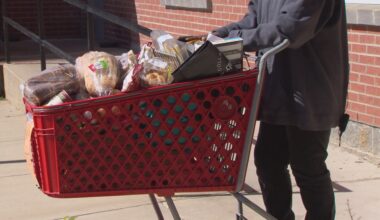 Worried about SNAP benefits impacted by the government shutdown? Here's how to find food for your family.