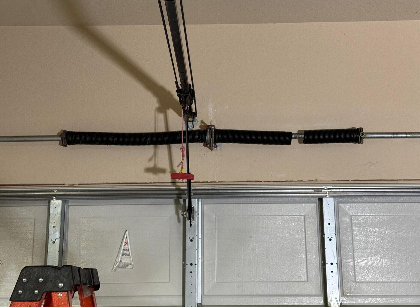 Metro Garage Door Repair is a trusted provider of residential and commercial garage door services throughout Plano, Texas, and nearby areas.