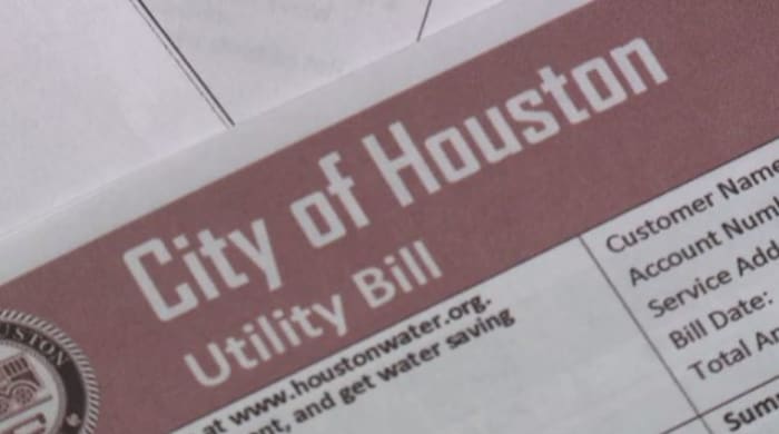 Houston could generate $200M a year by aligning fees with other Texas cities, report finds