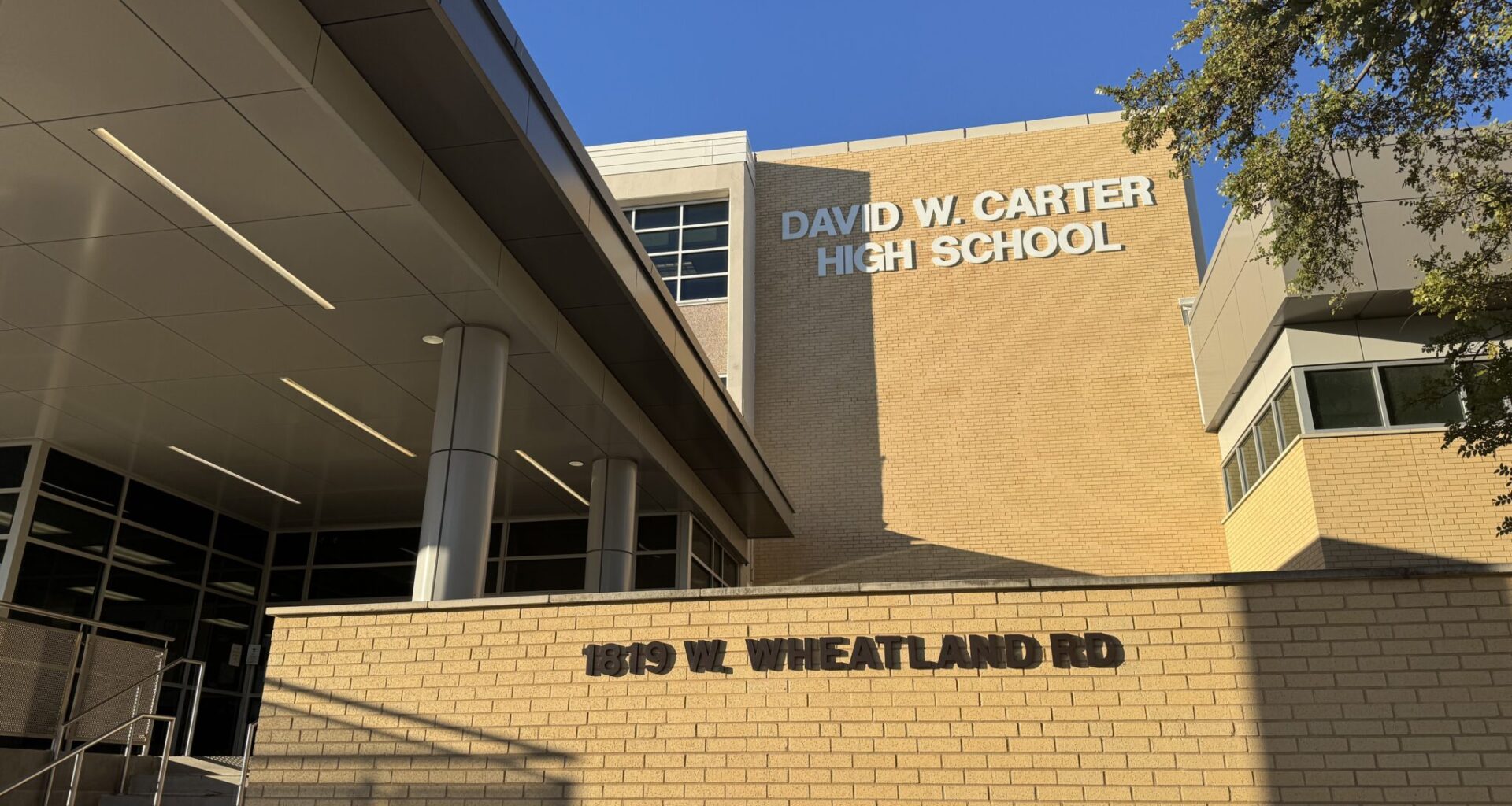 Group demands for the removal of Carter High School principal