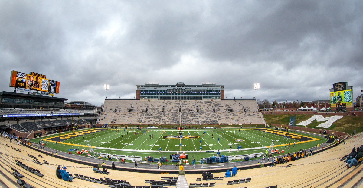 Kickoff time, TV channel announced for Texas A&M at Mizzou