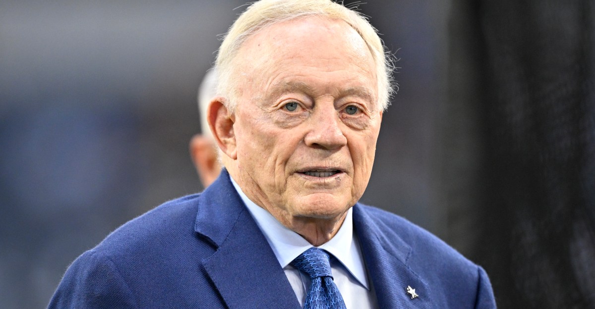 Dallas Cowboys owner Jerry Jones, controversial WSJ quote about defense