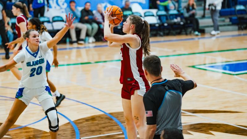 Women's Basketball Wins Convincingly at Texas A&M-Corpus Christi