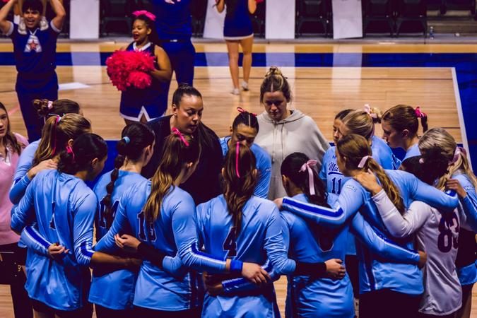Mavericks Come Up Short in Four-Set Loss to Southern Utah