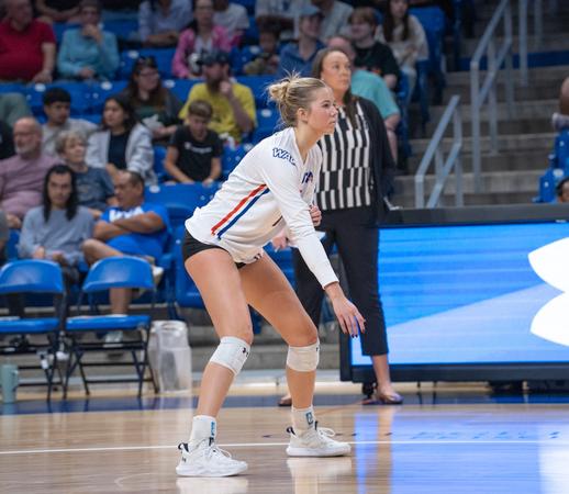 Mavericks Make Short Trip South for Match at Utah Tech