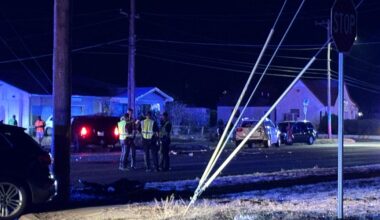 1 seriously injured in crash involving multiple vehicles at East 10th Street & MLK