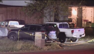 Southeast Dallas murder leads to overnight SWAT standoff