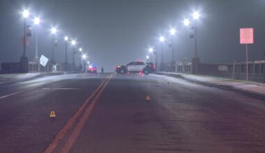 Dallas shooting: Car crashes after two men shot on Corinth Street Bridge