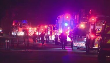 River Oaks fire: Firefighters battling 2-alarm fire on DelMonte Drive