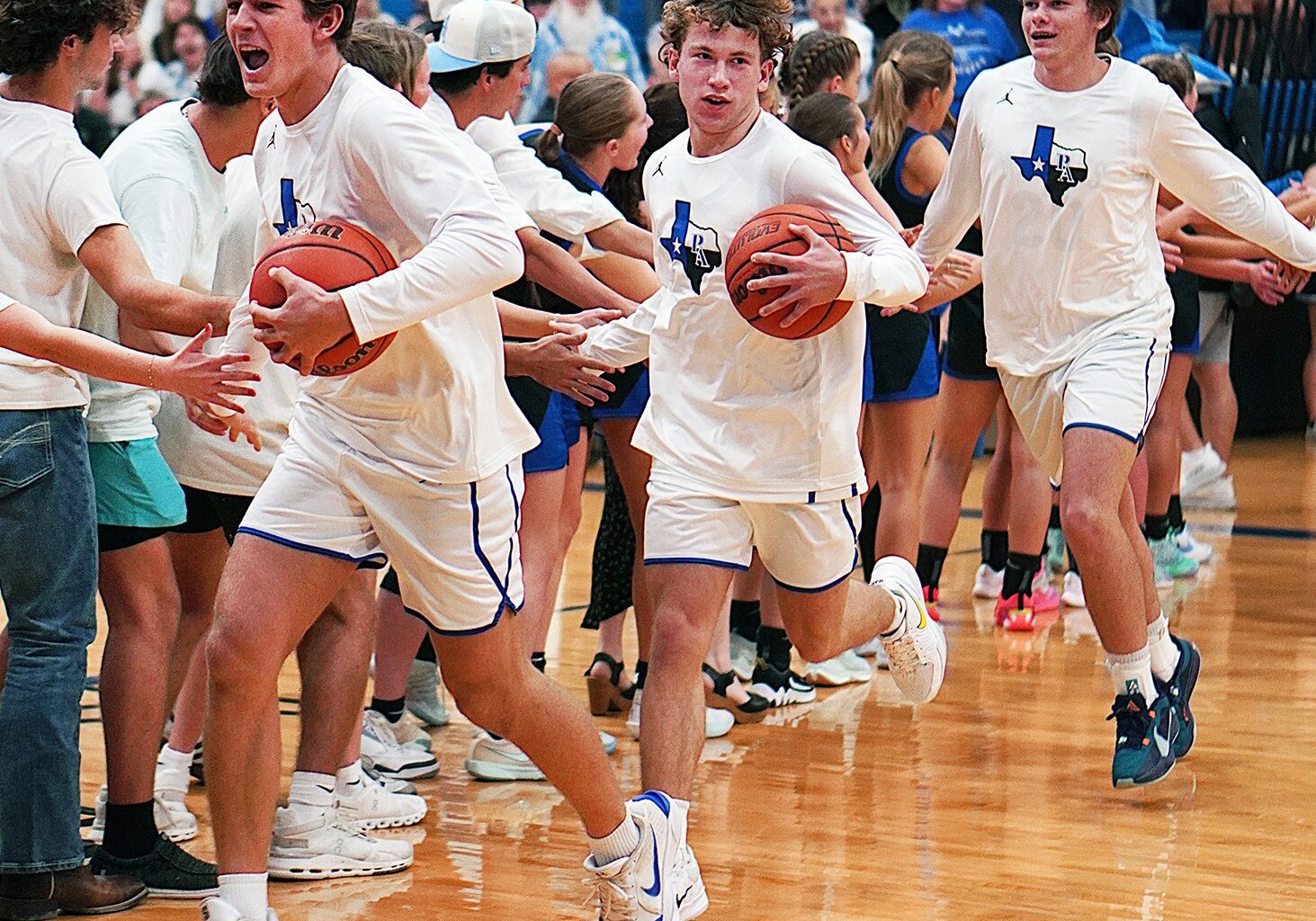 Marlins battle tough teams - Port Aransas South Jetty