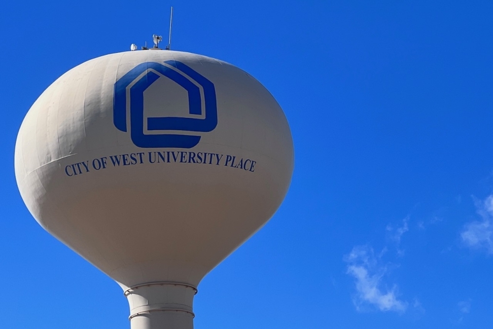 A photo of an elevated water storage tank