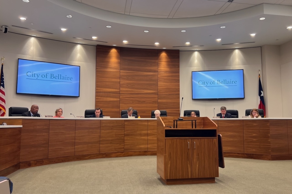 Bellaire council members sitting down.