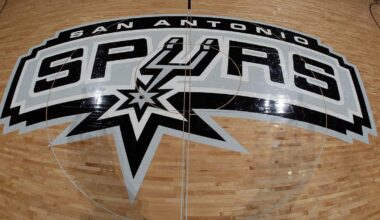 Spurs Tip off Annual 'Season of Giving' | News Radio 1200 WOAI
