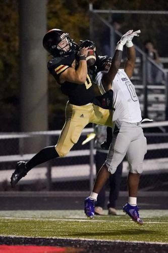 Playoff Football – Houston at Ravenwood