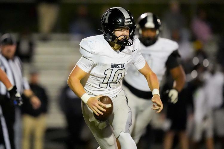 Playoff Football – Houston at Ravenwood