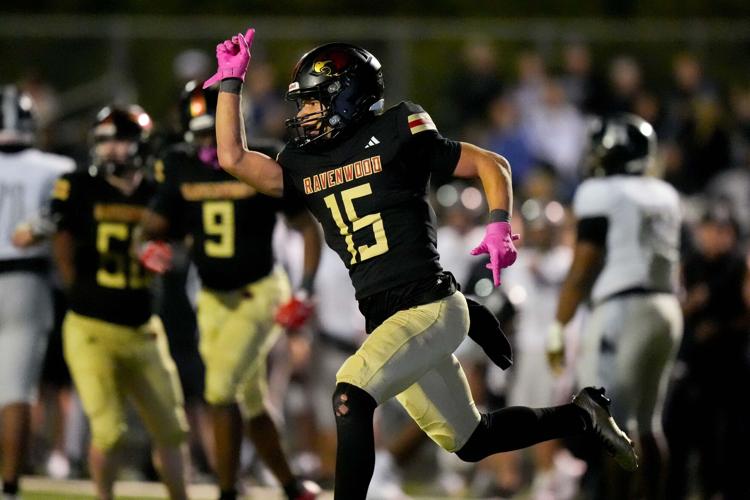 Playoff Football – Houston at Ravenwood