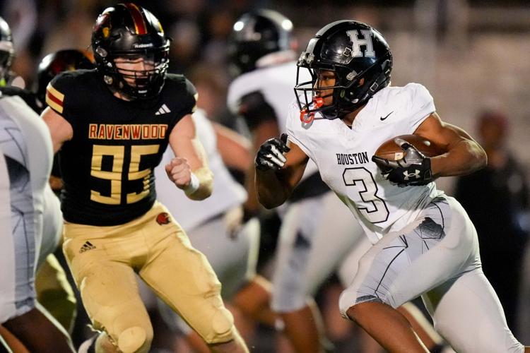 Playoff Football – Houston at Ravenwood