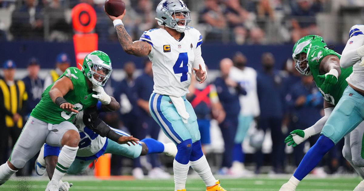 Dak Prescott breaks Tony Romo's franchise record for yards passing with the Dallas Cowboys | National News