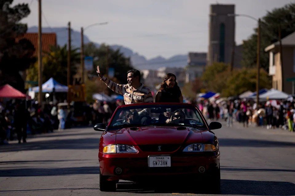 El Pasoan and award-winning Chef Aarón Sánchez, honored as Grand Marshal, waves to the crowd during the 88th annual Glasheen, Valles & Inderman Injury Lawyers Sun Bowl Parade on Thursday, Nov. 27, 2025.