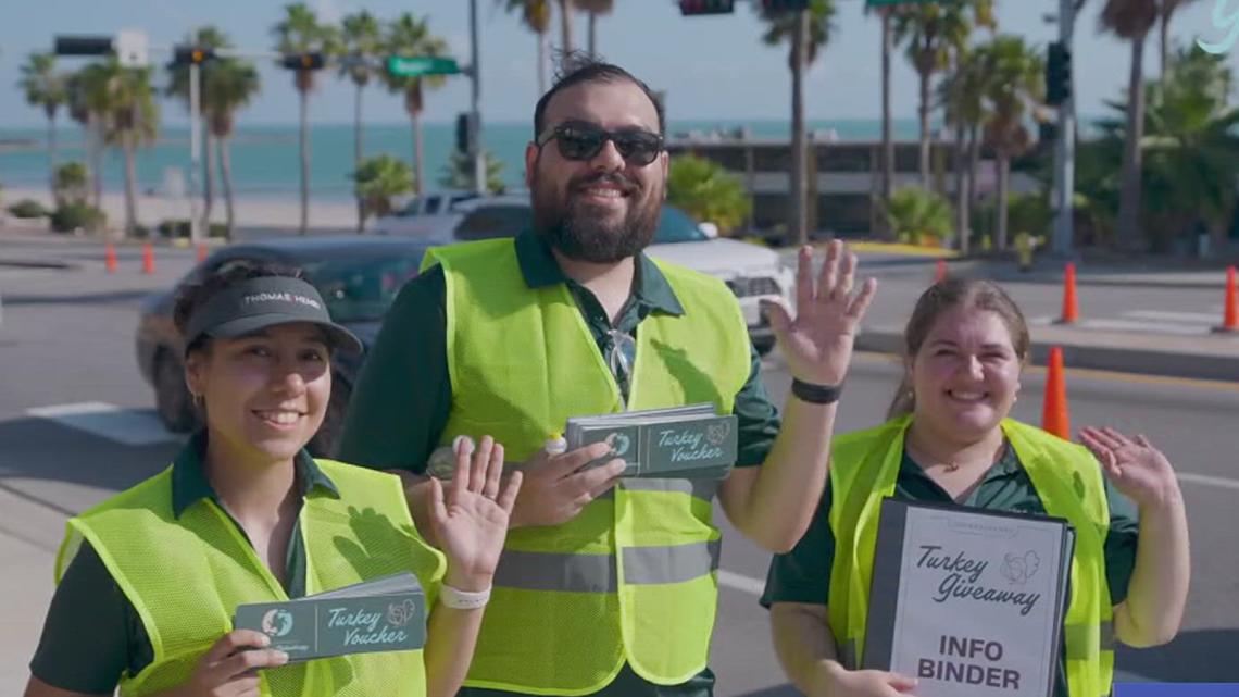 5 Days, 6,000 Turkeys: Thomas J. Henry's turkey tradition brings holiday cheer