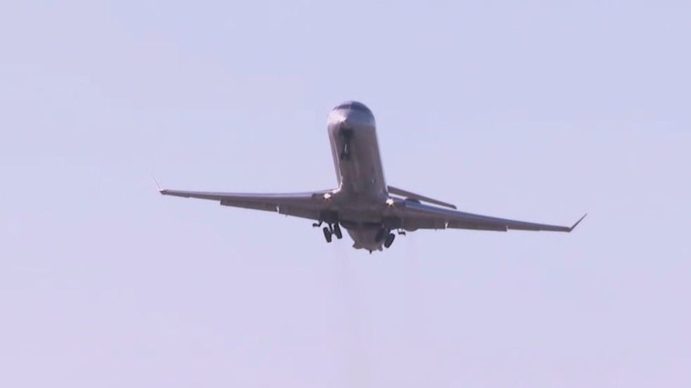 Flight delays & SNAP benefits pile up