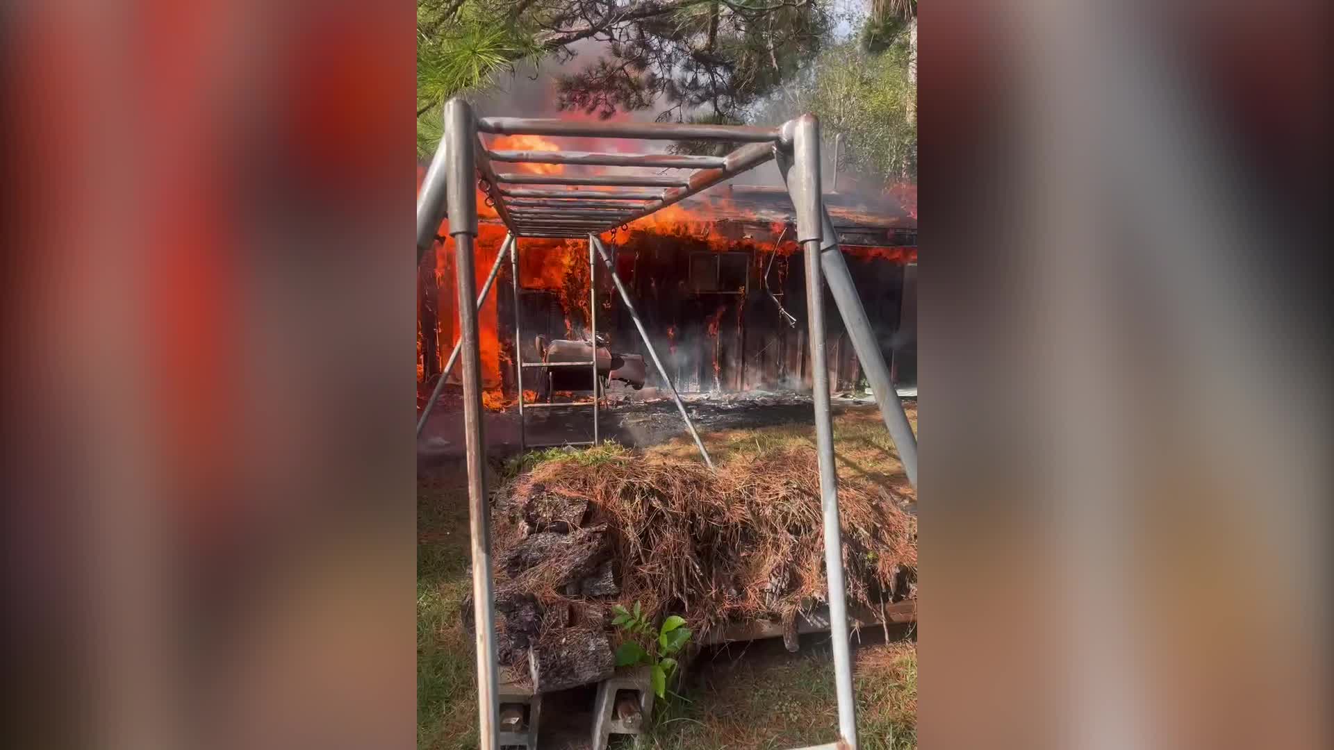 FULL VIDEO: Homeowner captures fire in Southeast Houston